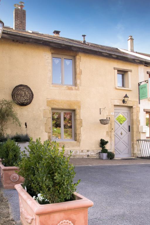 Gite Le Bol D'Air Puilly-et-Charbeaux ภายนอก รูปภาพ